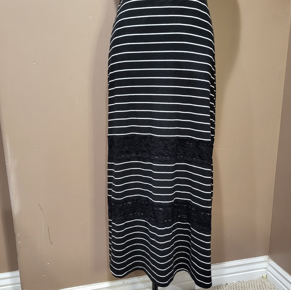 Bobeau Jersey B&W Striped Lace Peekaboo Stripes Maxi Skirt sz S *3/$30 Sale*